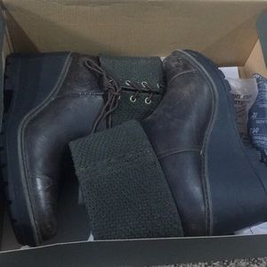 EUC Timberland wedge Brown and olive Green